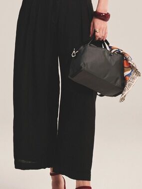 Velvet by Graham & Spencer Black Nylon Crossbody Messenger Bag